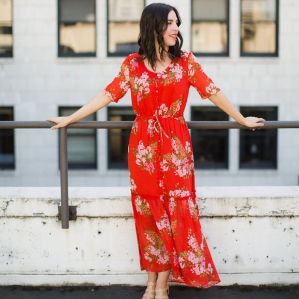 Who What Wear Red Floral Maxi Dress 💃🏼